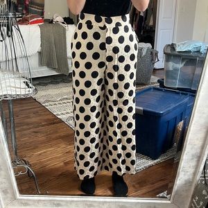 Zara polka dotted cropped pants size medium